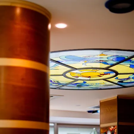 Arizona Hotel 4*