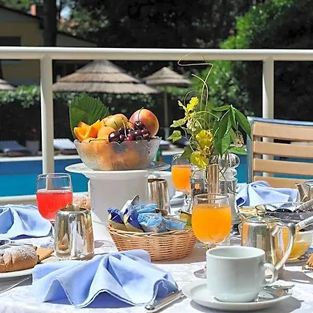 Arizona Hotel 4*